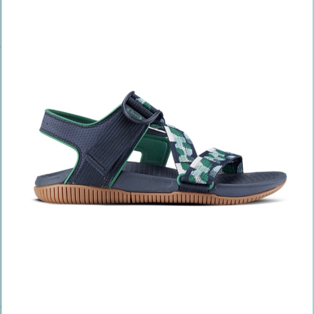 Chaco Confluence Sandal Size 8